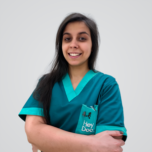 Higienista Cláudia Batista