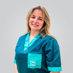 Dra. Andreia Esteves